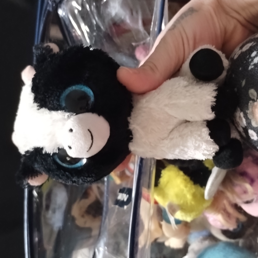 TY BEANIE BOOS BUTTER the COW PLUSH STUFFED ANIMAL Glittery EYES